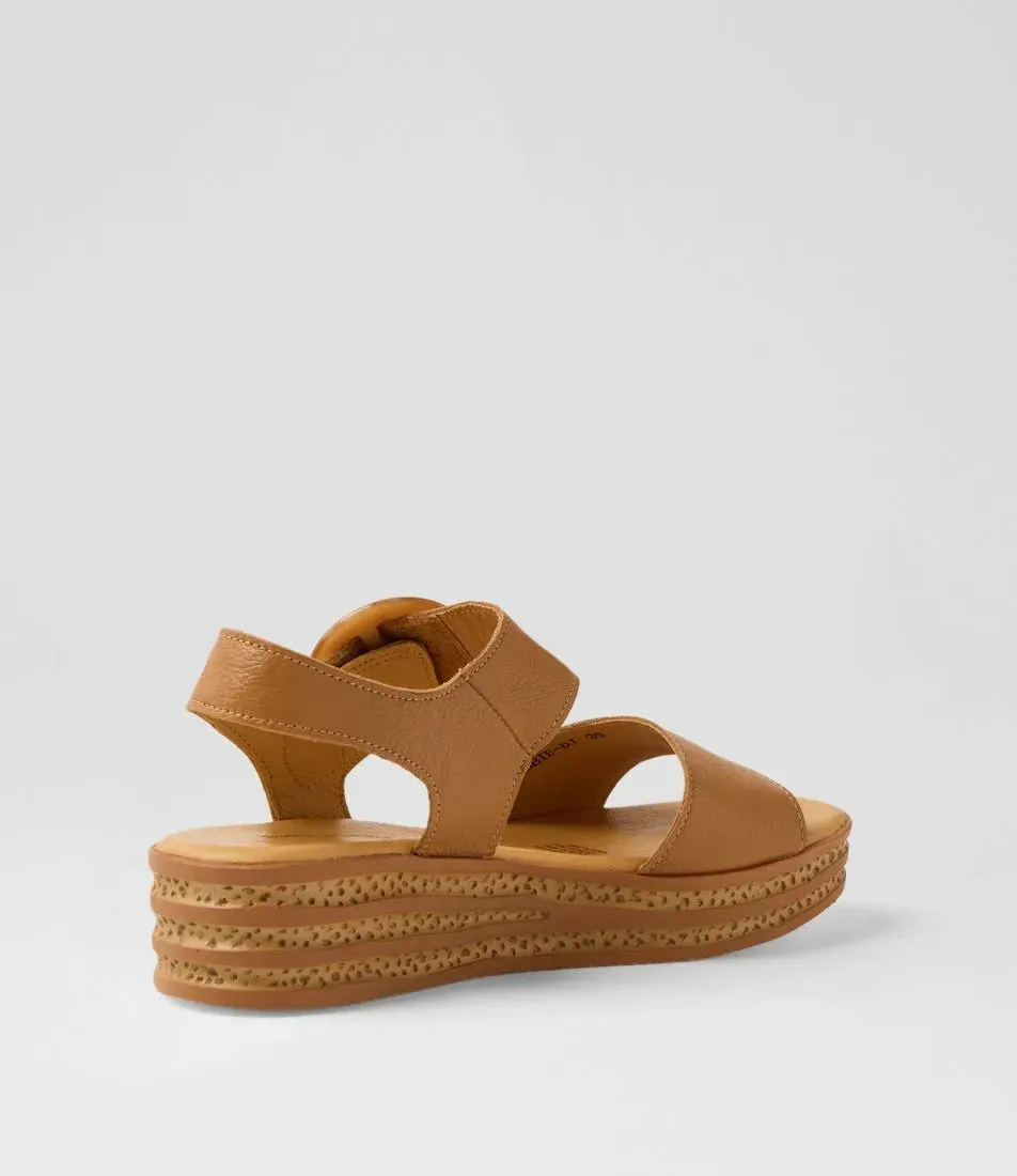 Django & Juliette Cubbie Sandal