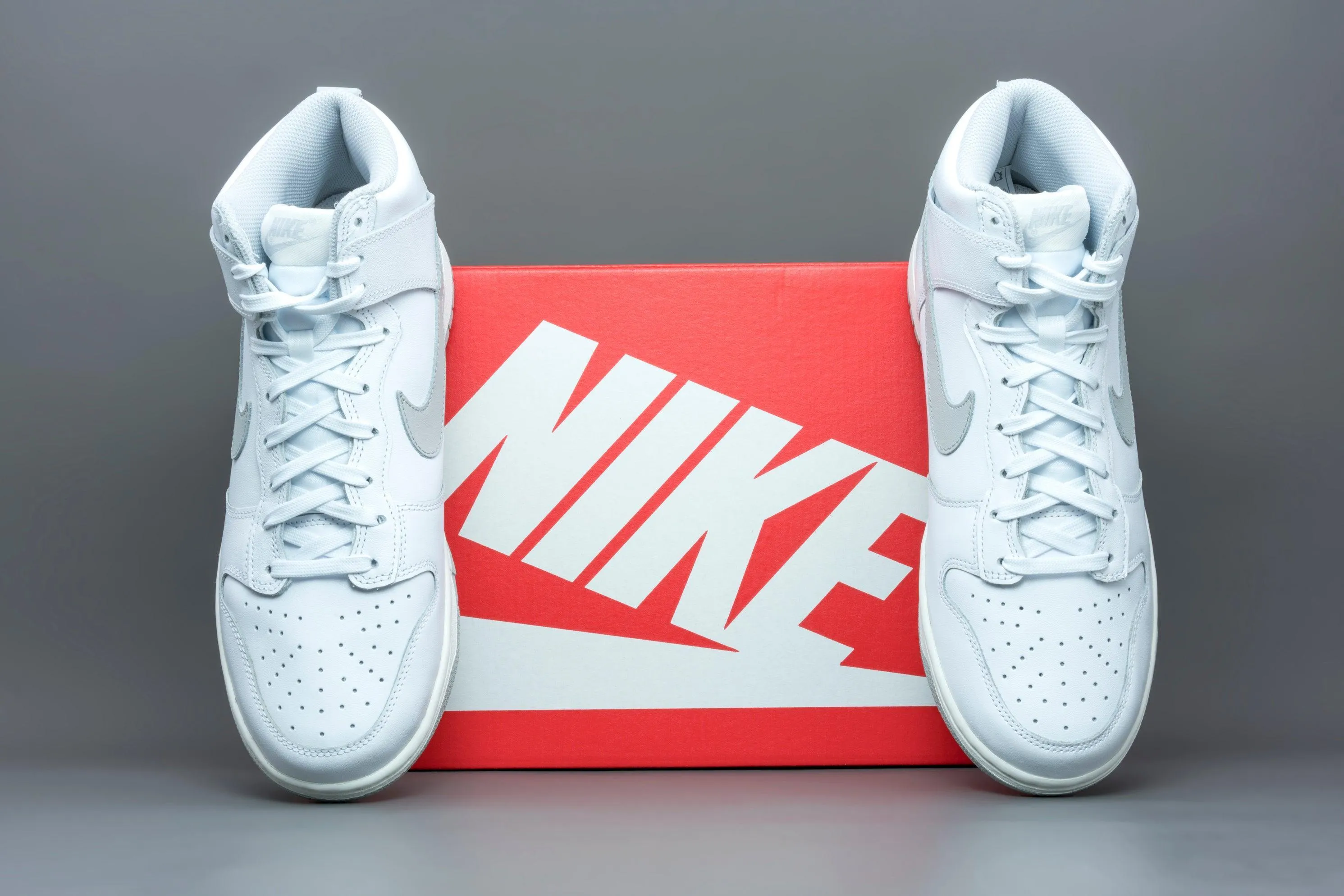 Nike Dunk High Neutral Grey (W)