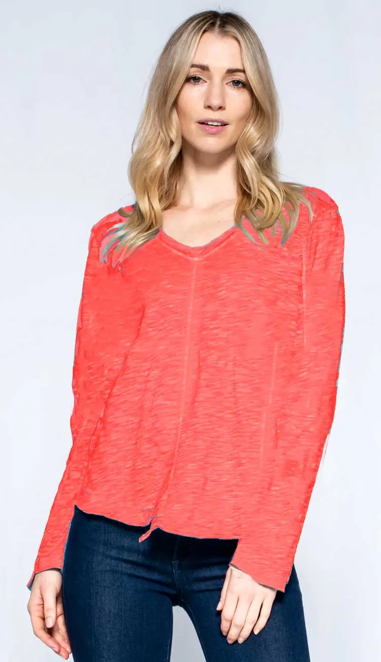 Scoop Neck Shifted Hem Long Sleeve Shirttail Tee - Poppy