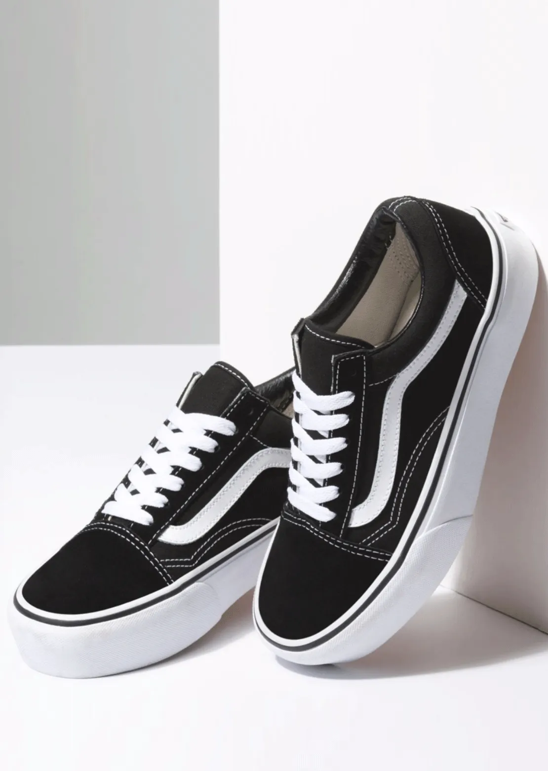 Vans Unisex Old Skool Platform Shoes